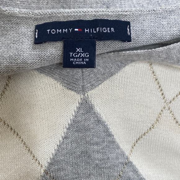 Tommy Hilfiger V-Neck Argyle Sweater in Gray Ivory Metalic Gold Thread Preppy - Picture 6 of 7